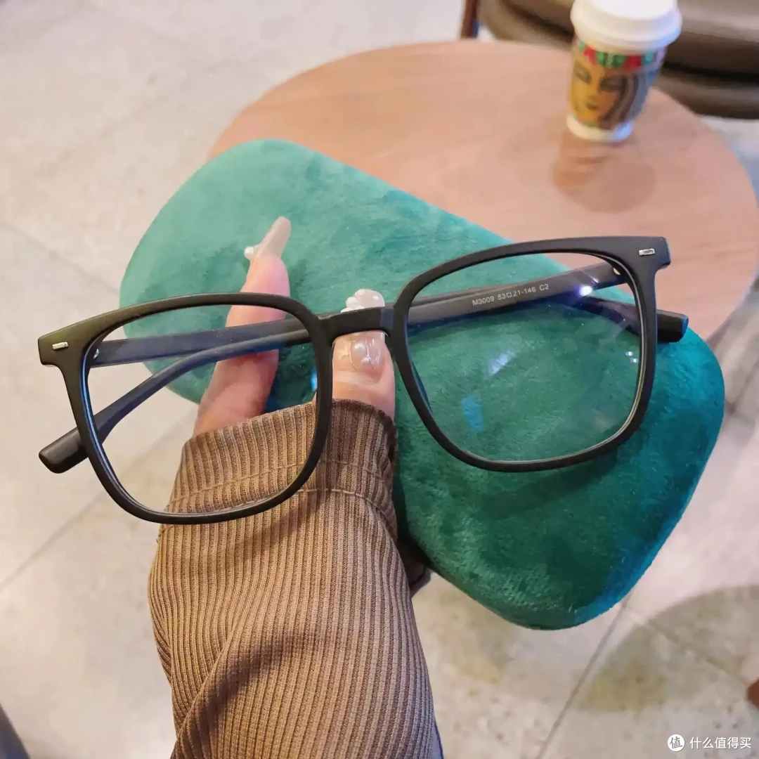 蔡司睐光2.0轻渐进线下配镜成功下车，从此近视老花一镜到底