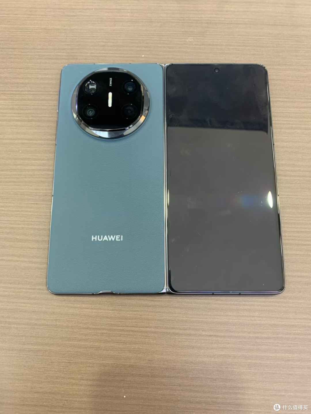 华为Mate X6深海蓝:梦想中的全能伙伴