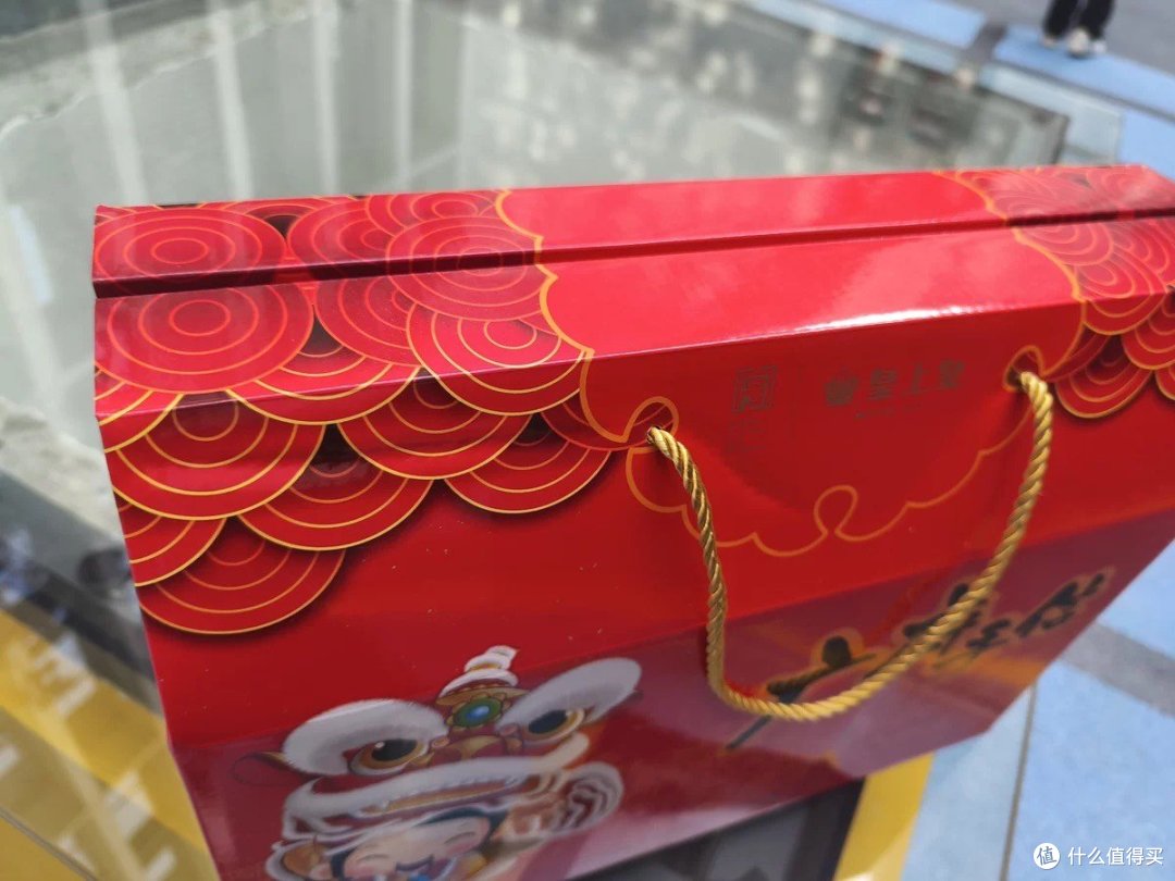 年货必入！皇上皇腊味礼盒