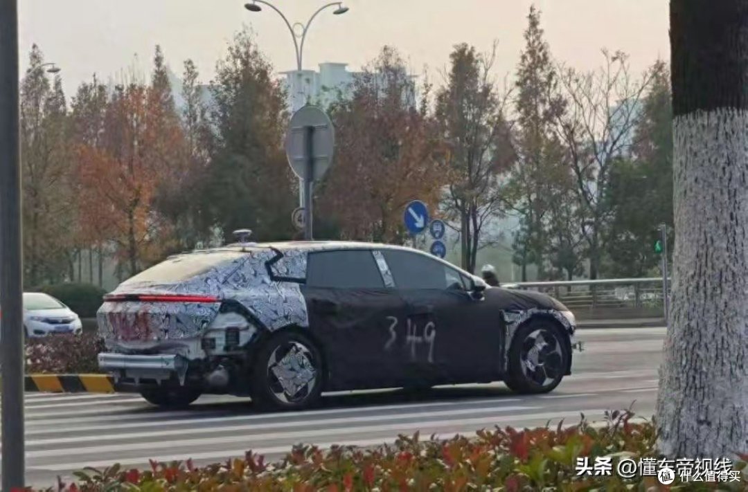 2025极氪新车规划 三款新车正在来的路上