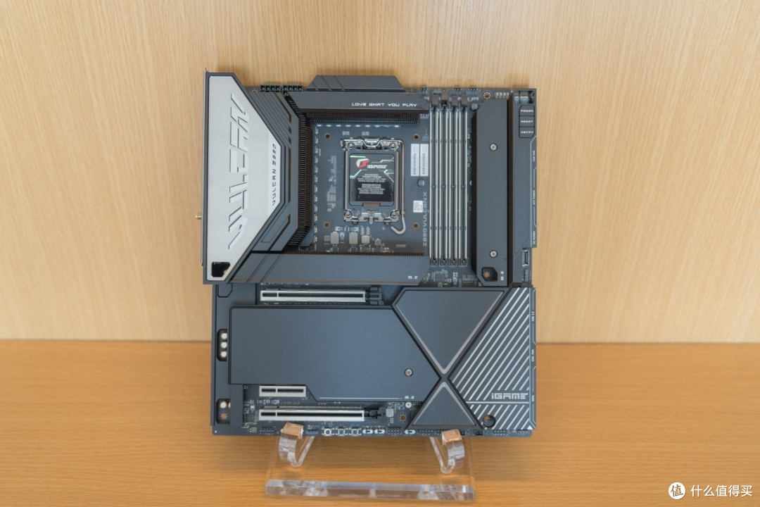 旗舰也讲性价比——七彩虹iGame Z890 Vulcan X主板评测