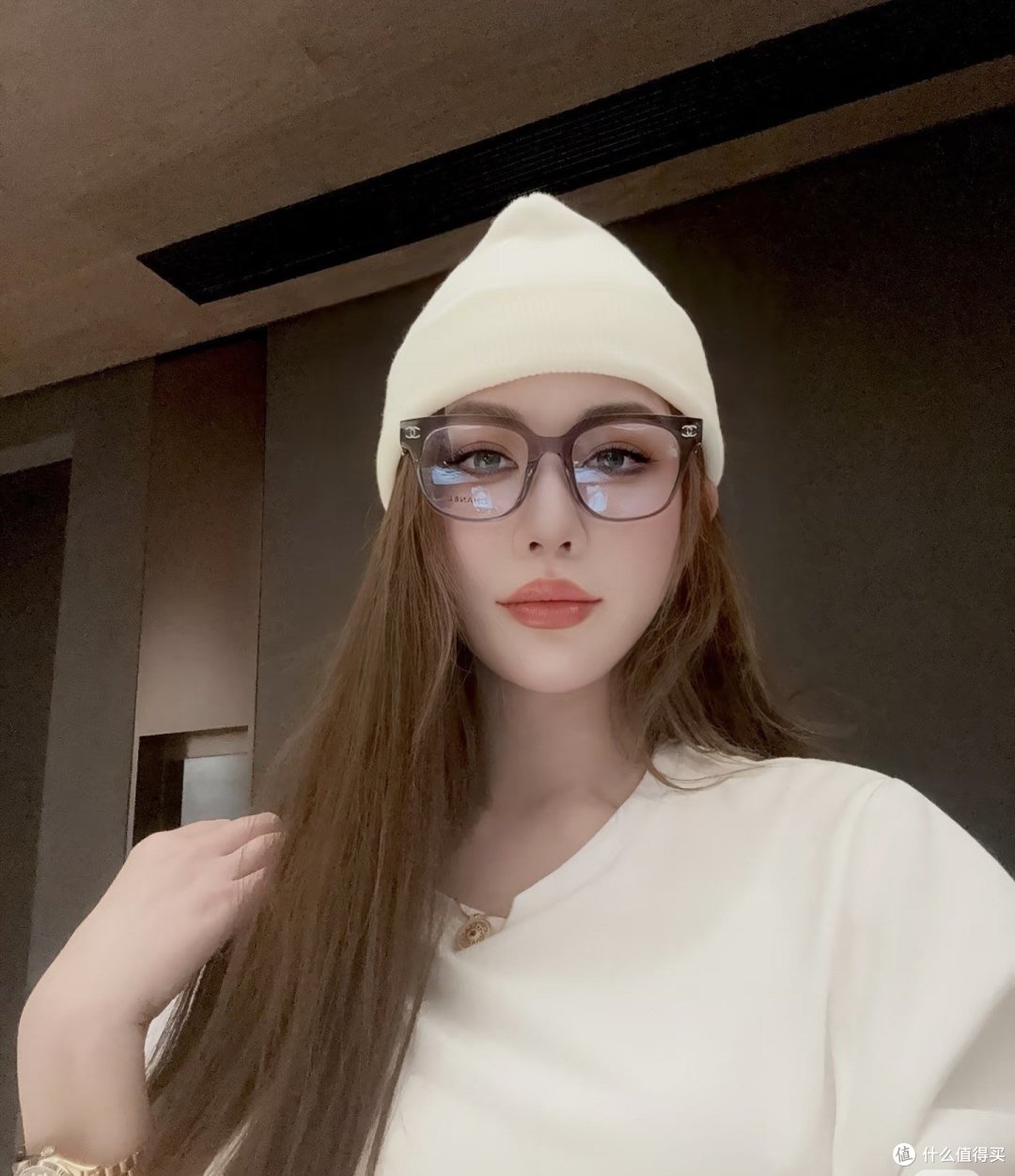 香奈儿Chanel墨镜王一博同款字母logo猫眼太阳镜CH5416黑框粉字