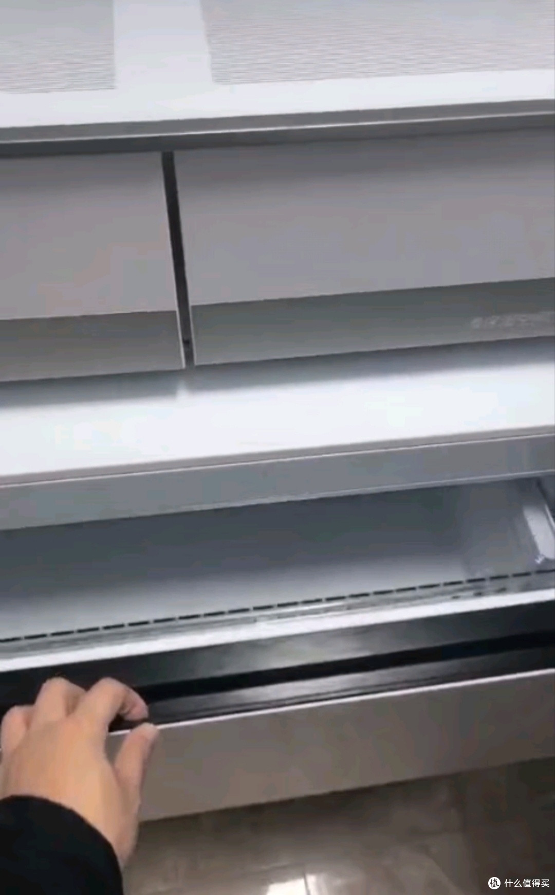 美的M60冰箱:家庭保鲜的得力管家