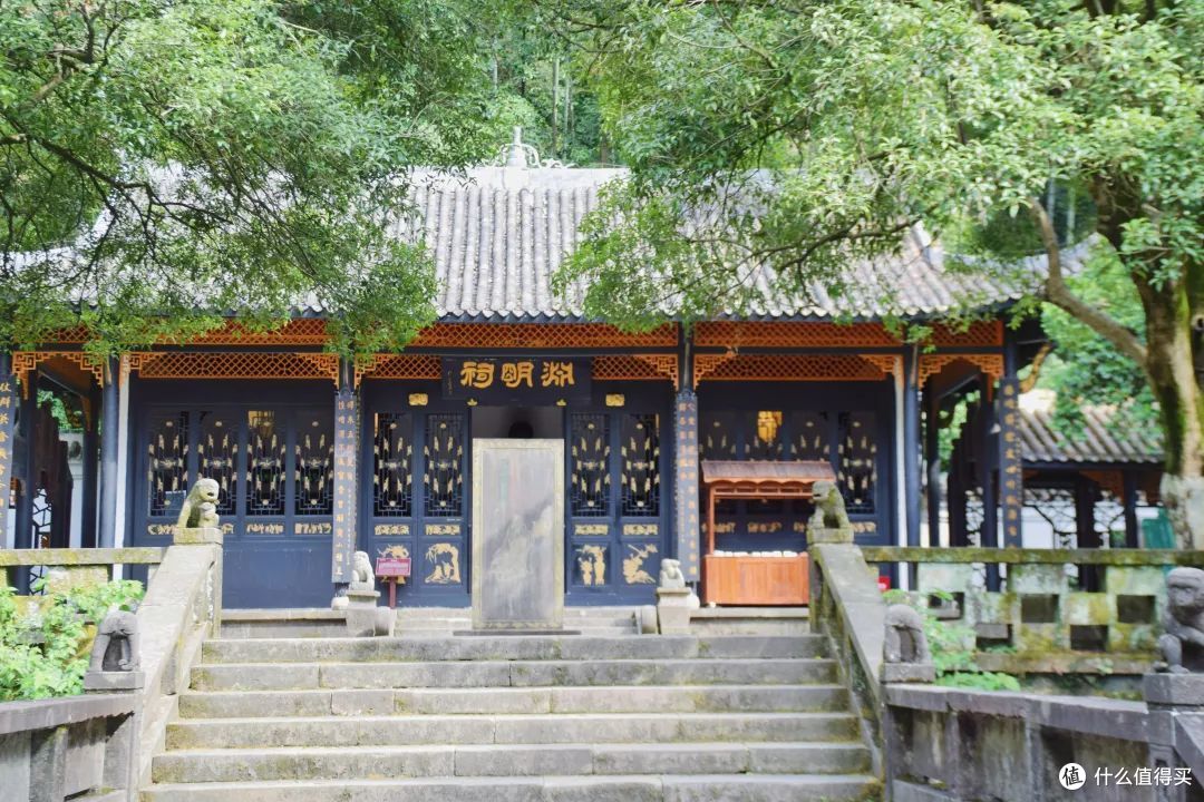 这个被称为“现实桃花源”的小城,玩起来很chill嘛