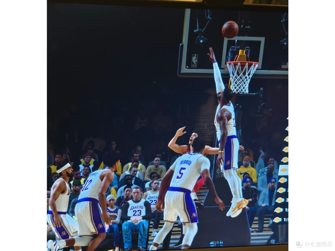 NBA 2K25：篮球游戏的全面解读与选购攻略