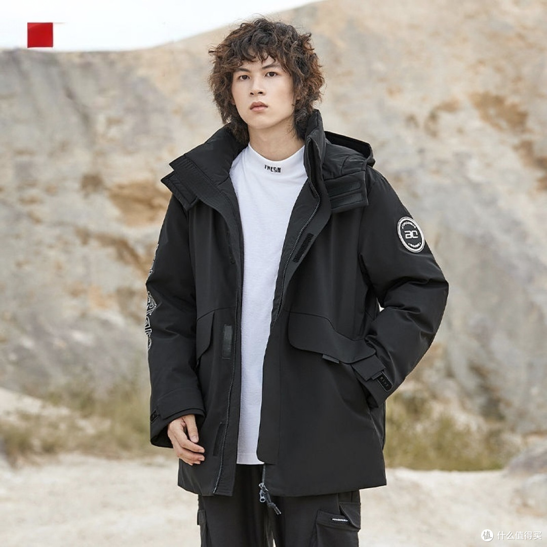 羽绒服神价总汇,90%鹅绒,充绒280克,售400元,充绒360克卖300
