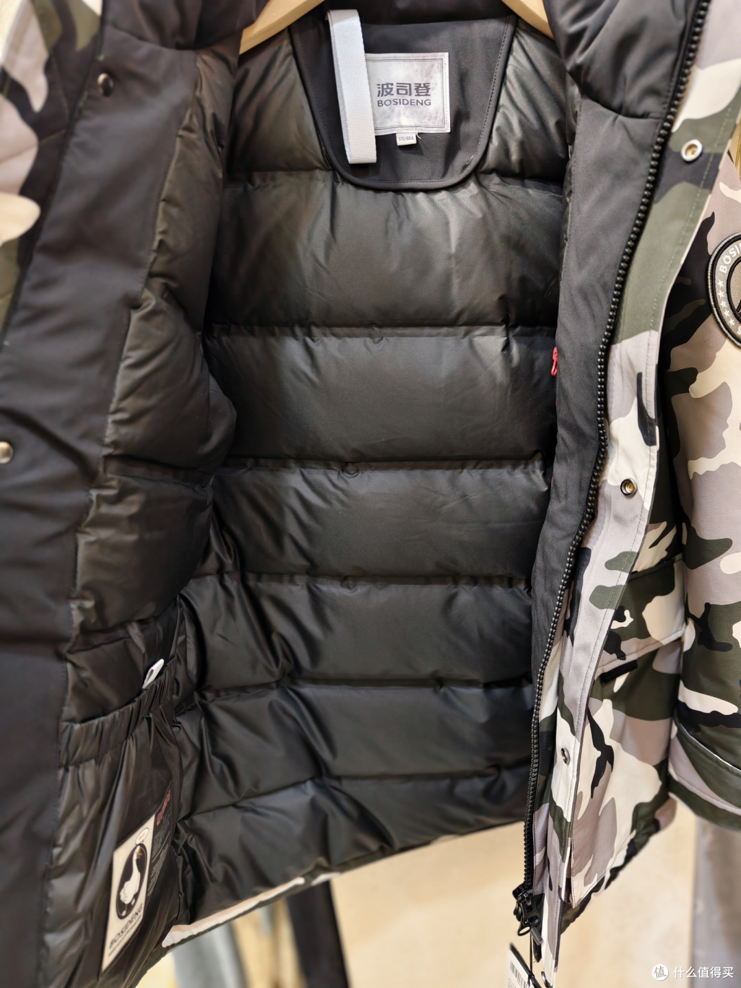 羽绒服神价总汇,90%鹅绒,充绒280克,售400元,充绒360克卖300