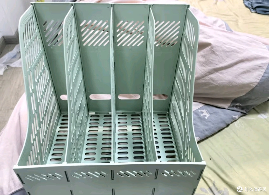 办公小助手:离草收纳架