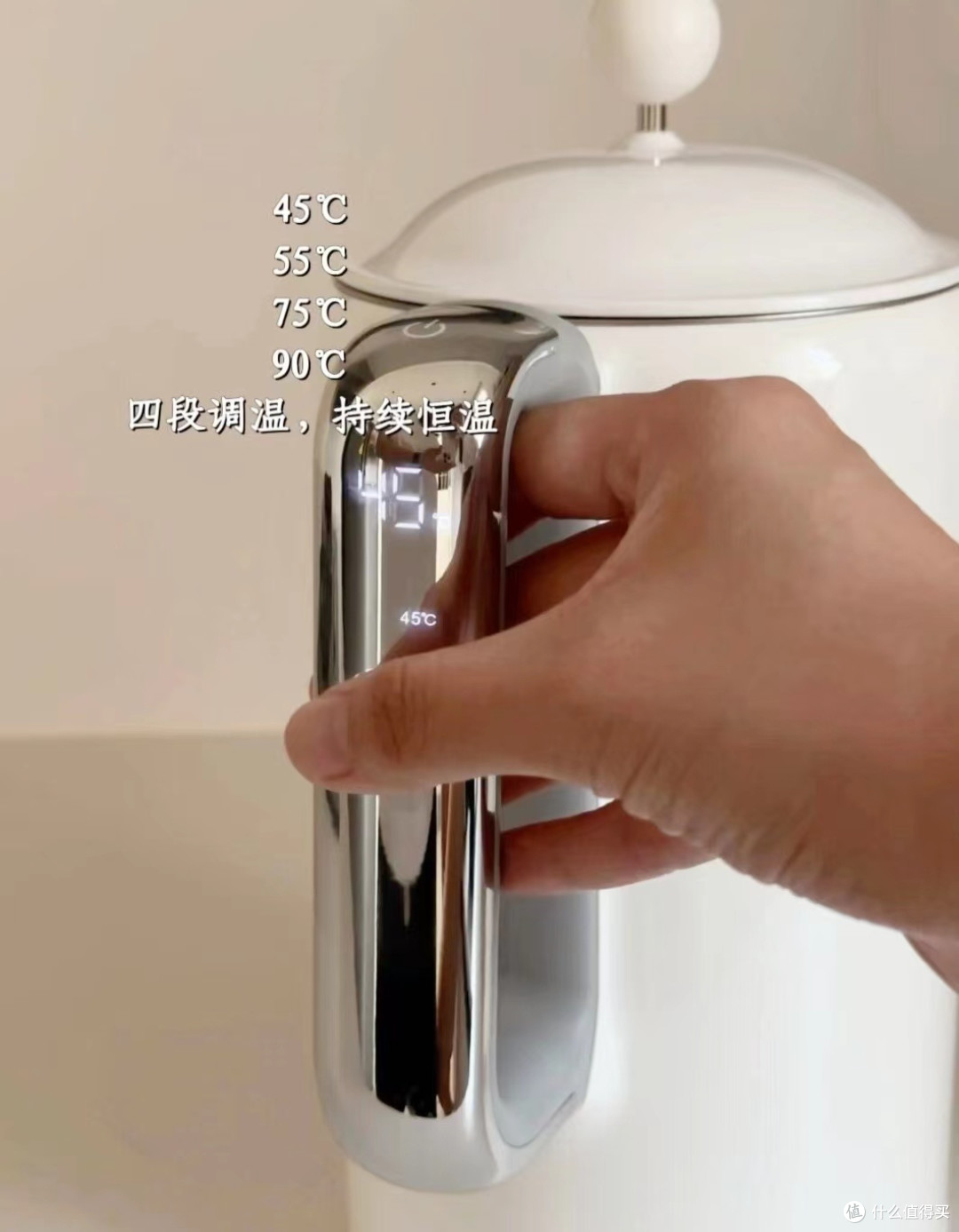 🌟 复古魅力与现代科技：大宇EK01白色电子款电热水壶 🌟