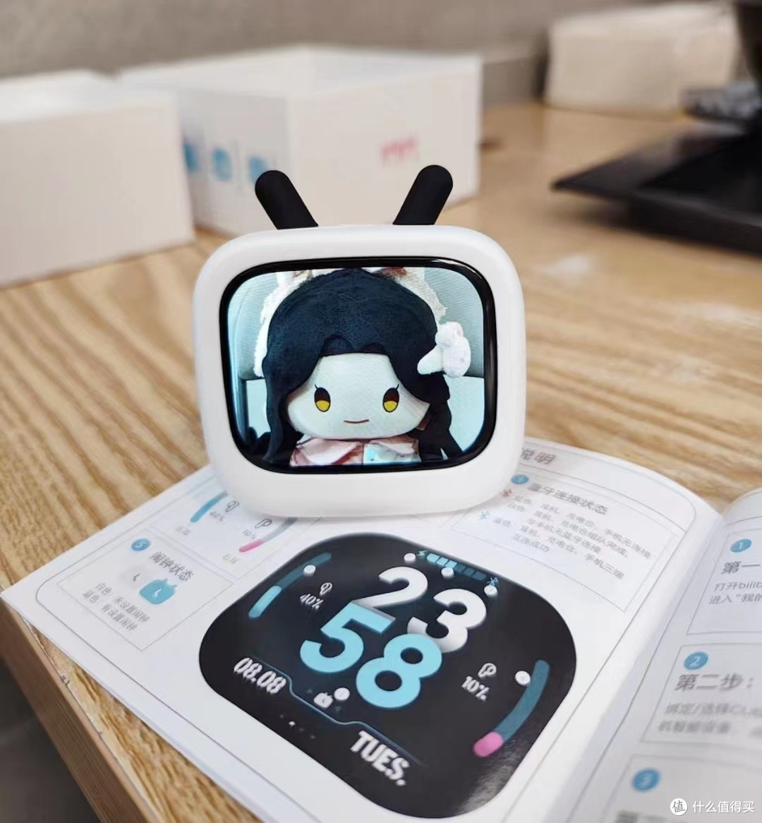 从“小电视”到“大世界”：bilibiliGoods CUBE FACE真无线蓝牙耳机