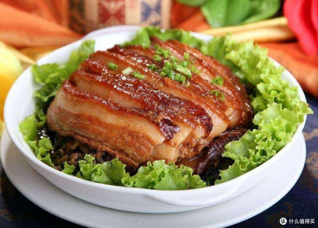梅菜扣肉煲的温情滋味