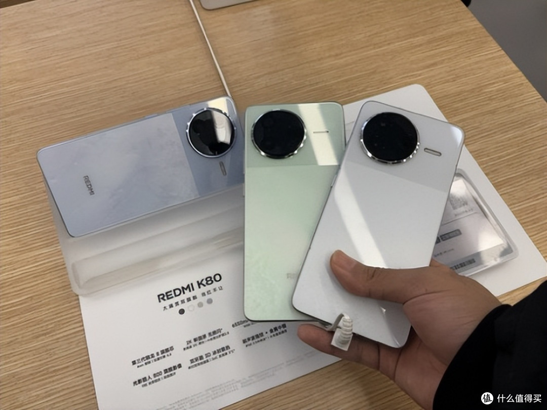 两千多的手机性价比最高的是哪款？2025年首选这四款：口碑公认！