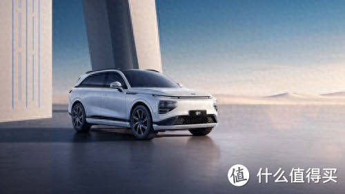 新款小鹏G9 SUV 要来了，纯电续航突破，新增全黑化外观