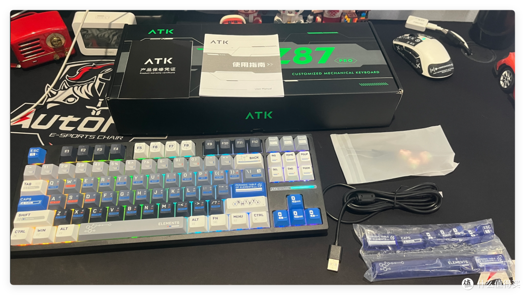 科技与设计的完美融合,ATK Z87 PRO元素周期表键盘体验