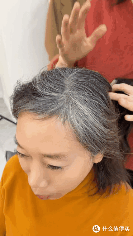 同一个人“发型”不同差别有多大?看3组对比就知道,年轻小十岁