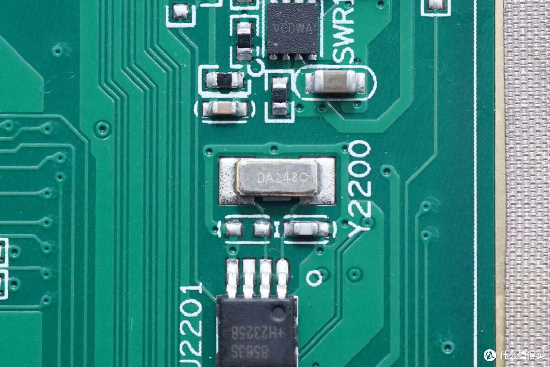 拆解报告:极空间私有云T2