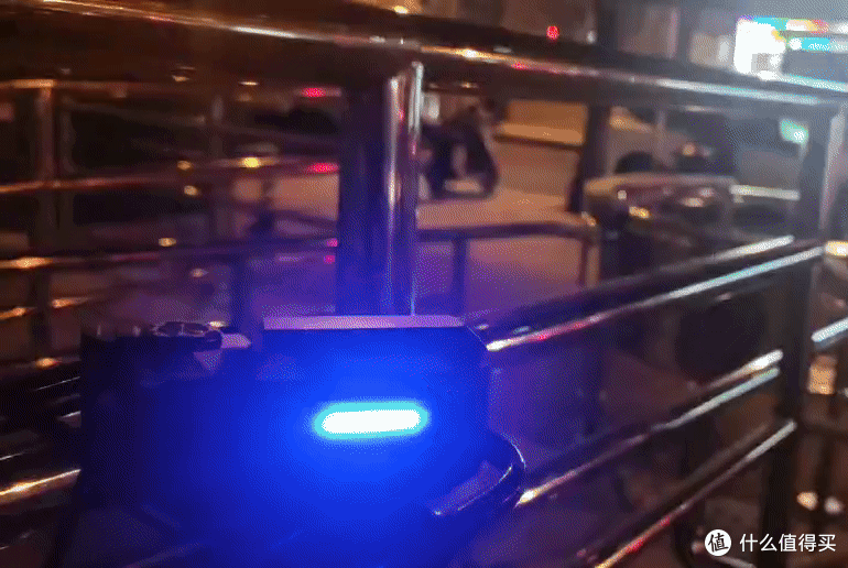 一支手电将光、电、磁、色全玩明白:LOOP SK05