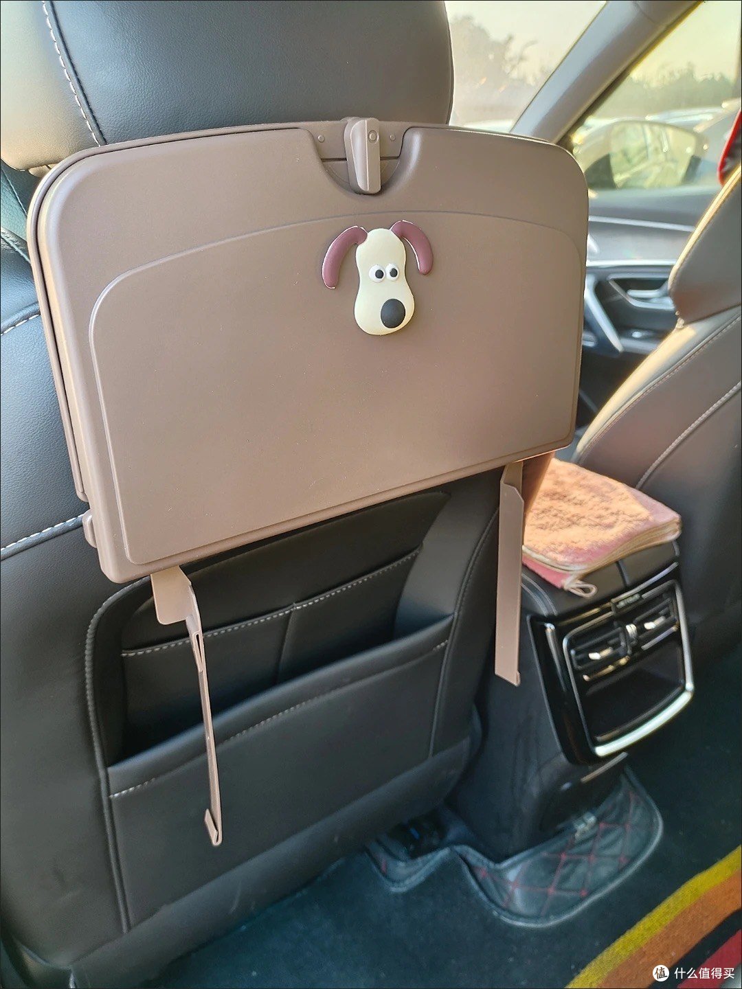 车载餐桌小桌板后座椅背可折叠自驾游必备呀
