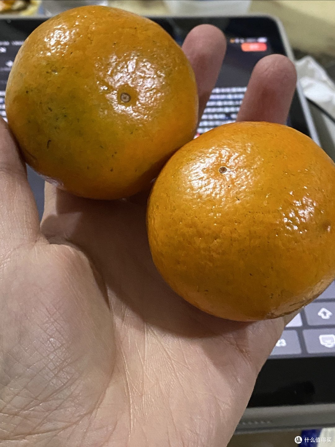 给大家分享一个超级好吃的沃柑酸酸甜甜的，很好吃