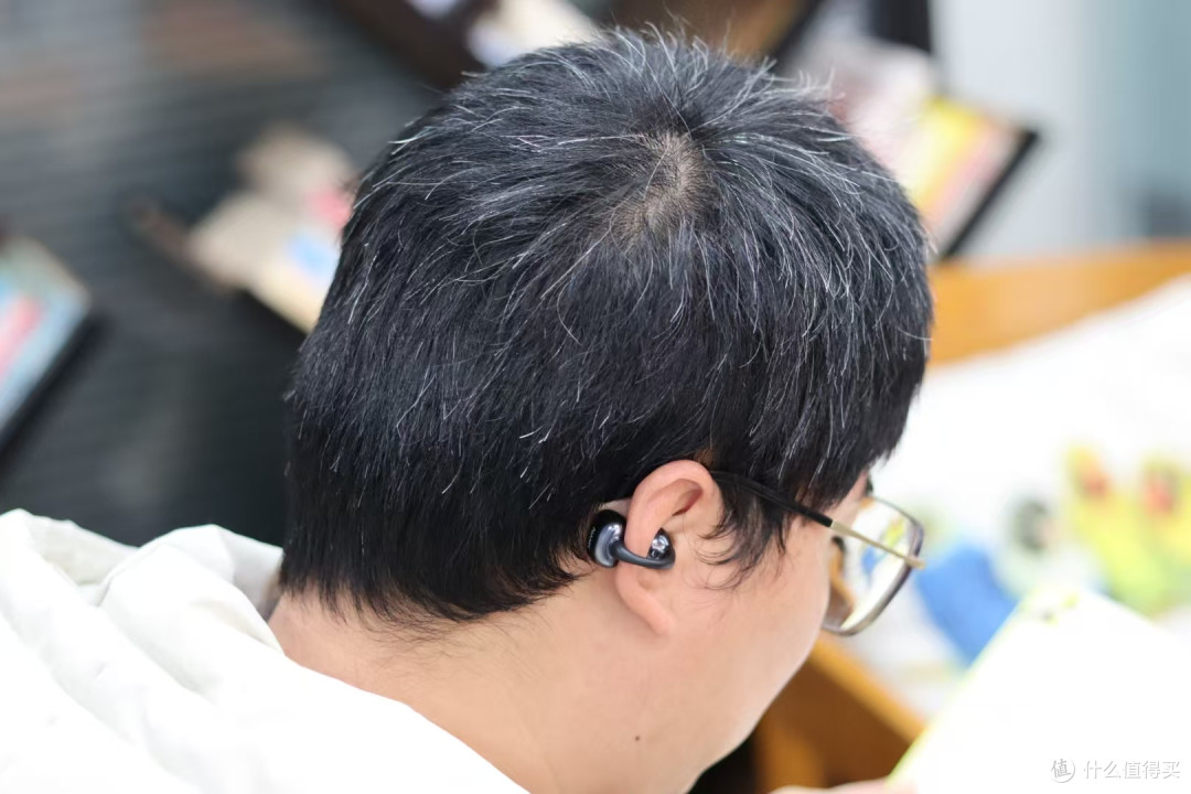 开放式耳机花上千元?南卡CLIP SUPER上手,百元价位实现越级体验