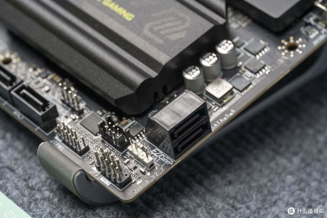 更实惠的酷睿Ultra 200S主板,微星MAG B860M MORTAR WIFI主板开箱
