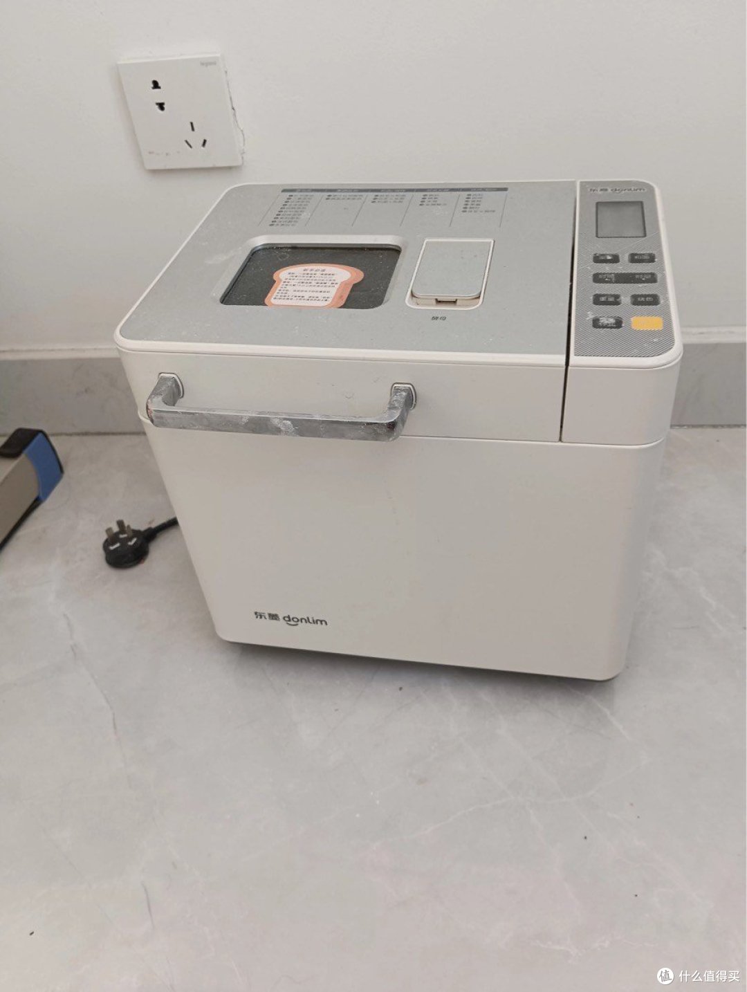 东菱面包机DL-4705:家庭烘焙新选择