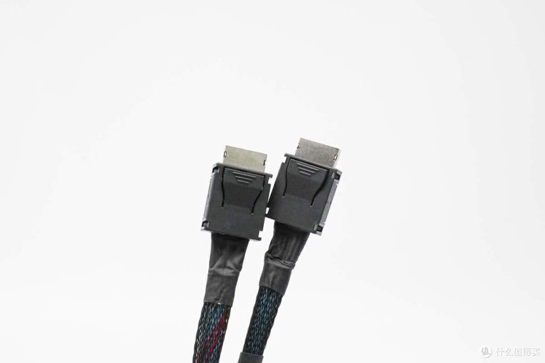拆解报告：MINISFORUM铭凡显卡拓展坞DEG1