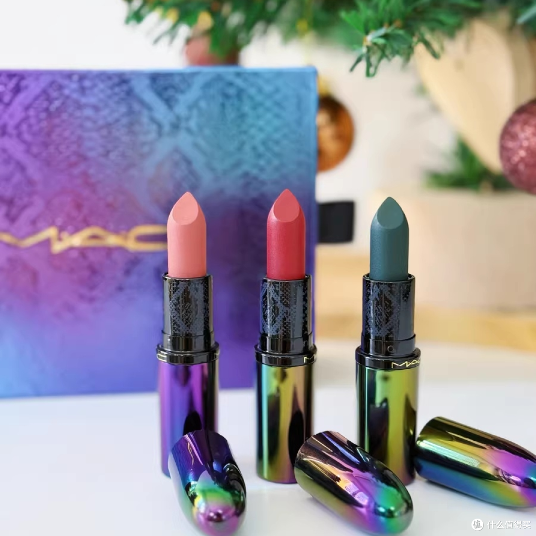 MAC蛇年限定，如同桃花盛开在唇间，美丽与幸运的双重奏。_口红_什么值得买