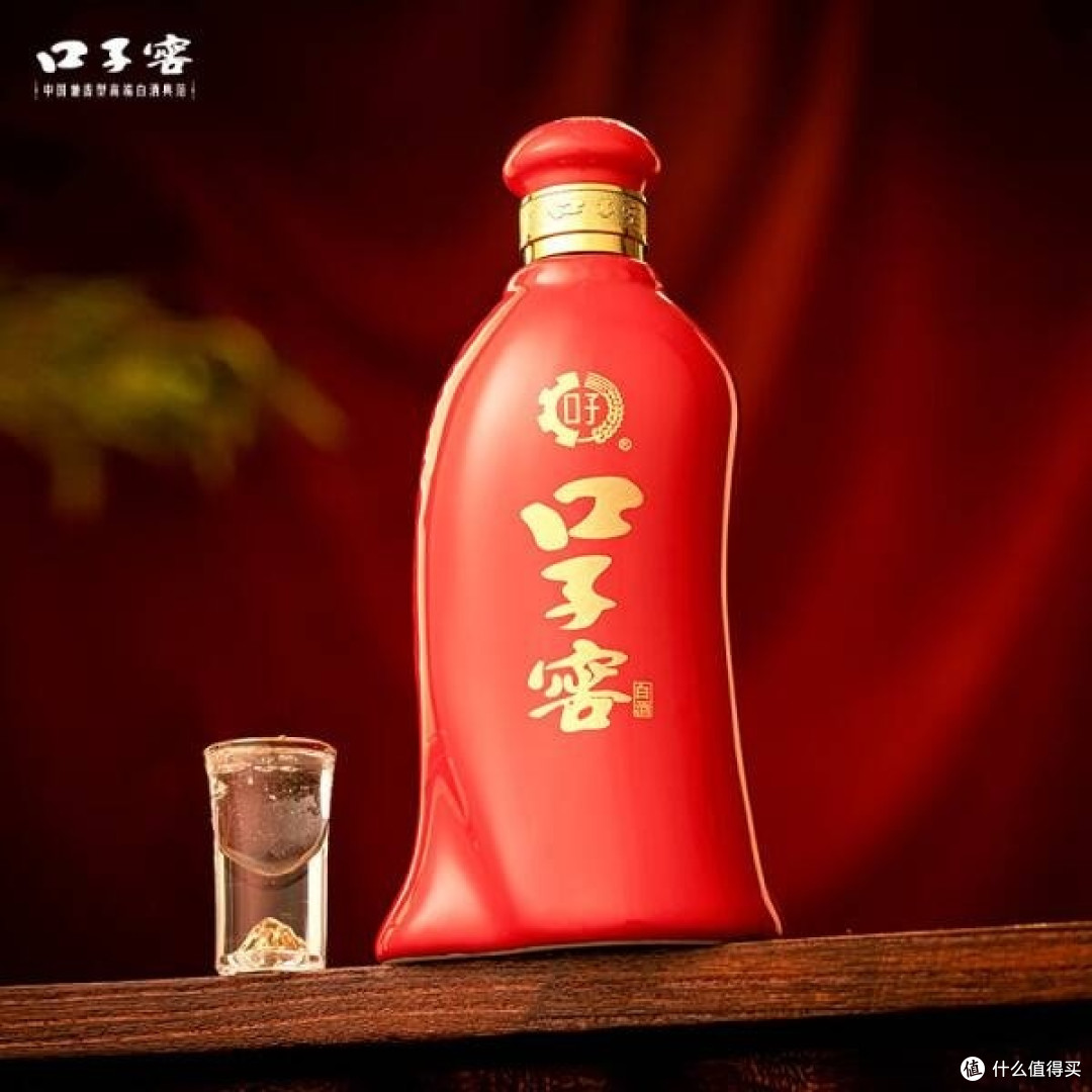 尊贵献礼，岁月陈酿— 口子窖六年型兼香型白酒