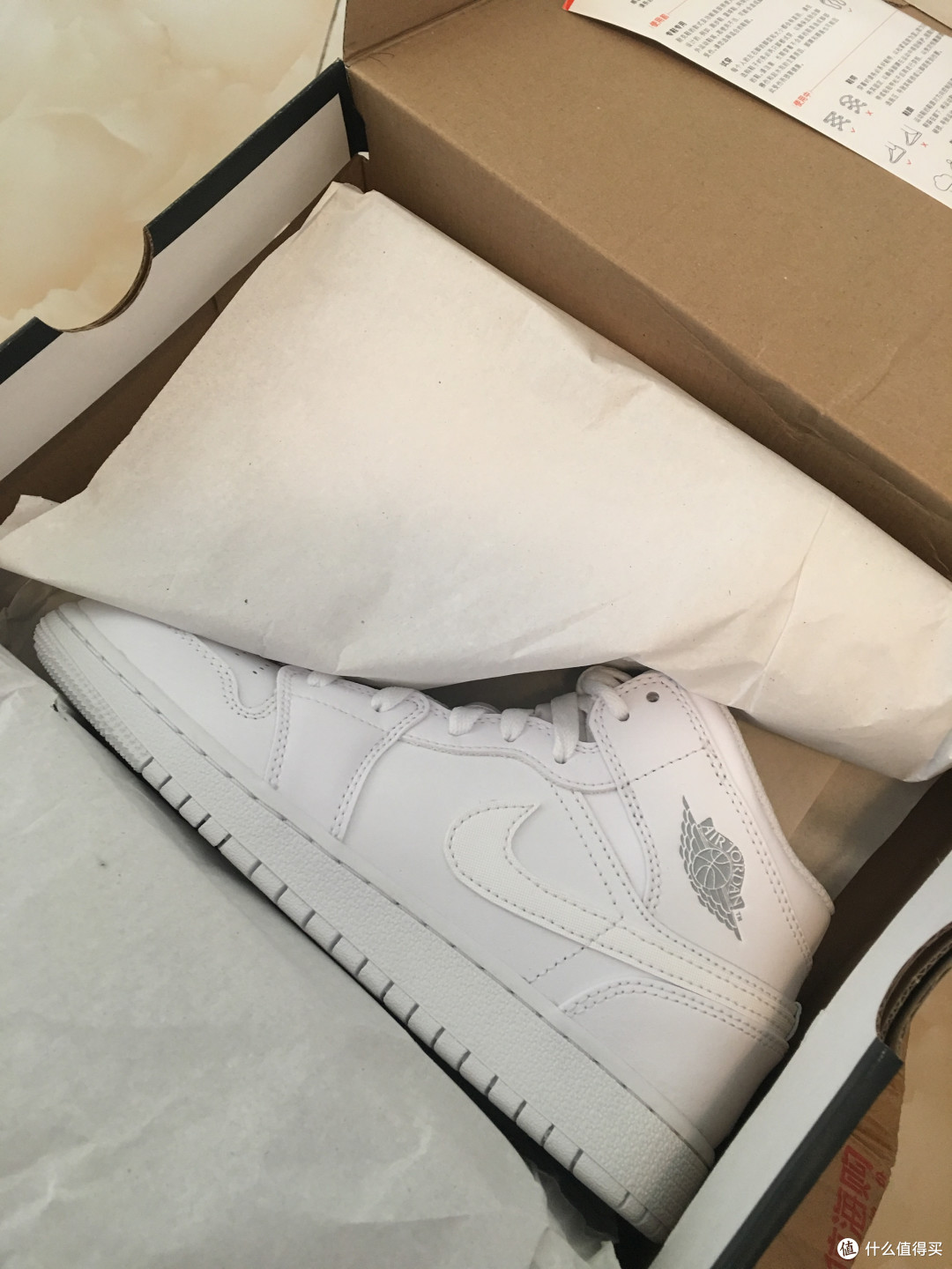 来自2018年的AIR JORDAN 1 MID BG晒单