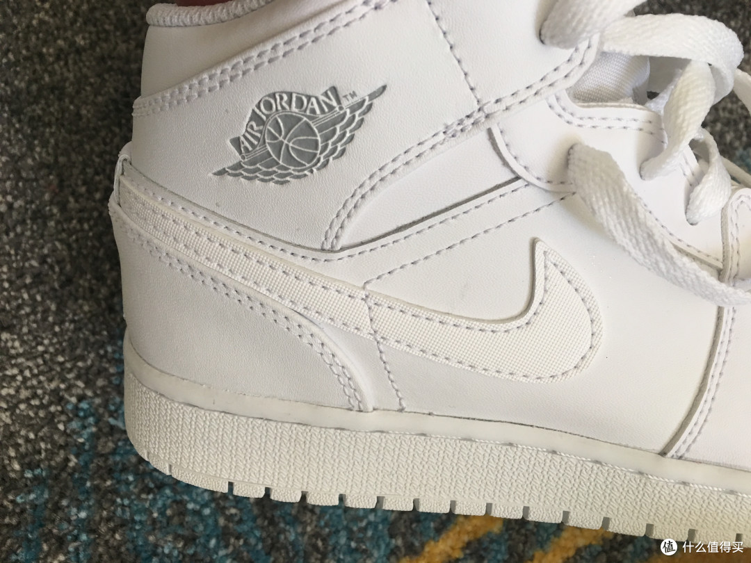 来自2018年的AIR JORDAN 1 MID BG晒单