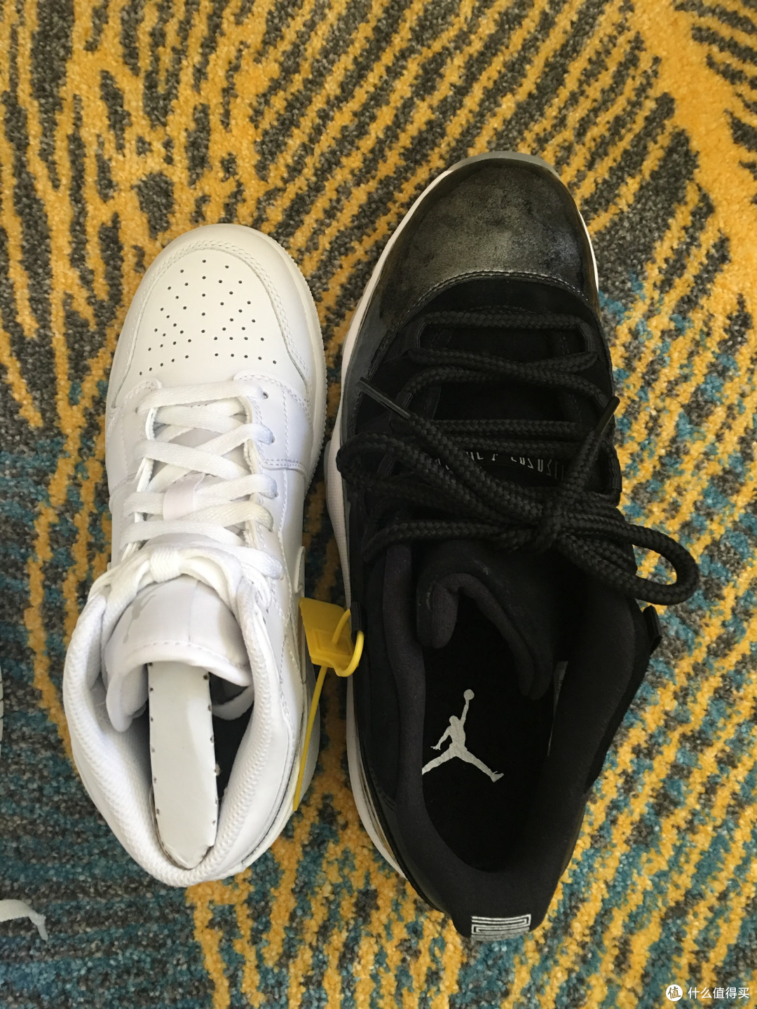 来自2018年的AIR JORDAN 1 MID BG晒单