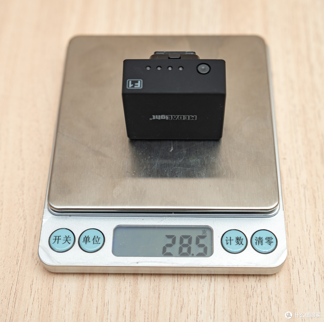 适合富士 X-M5 的小巧好看又实用的补光闪光灯对比