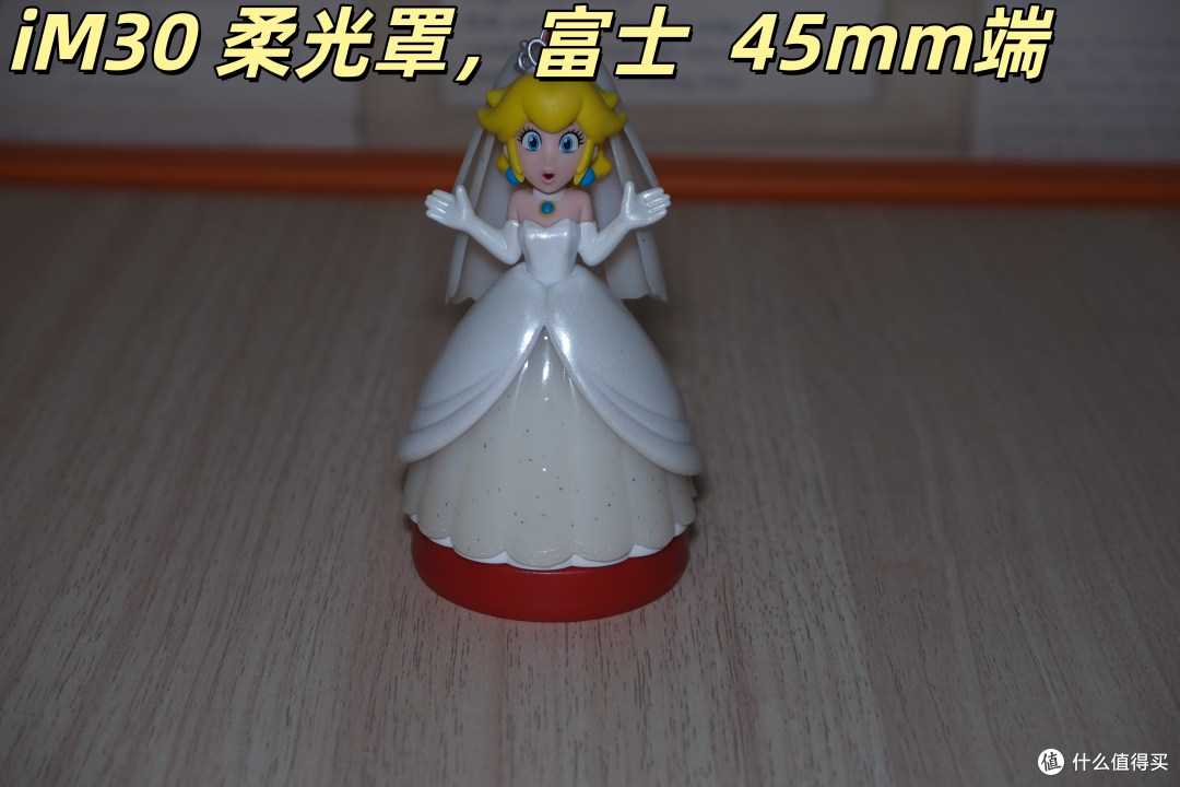 适合富士 X-M5 的小巧好看又实用的补光闪光灯对比