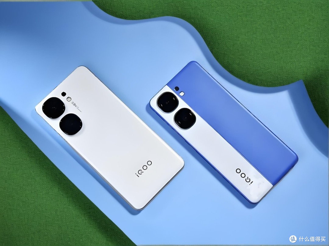 从3699元跌至2449元,骁龙8Gen3双芯+5500mAh+120W,vivo加速清仓