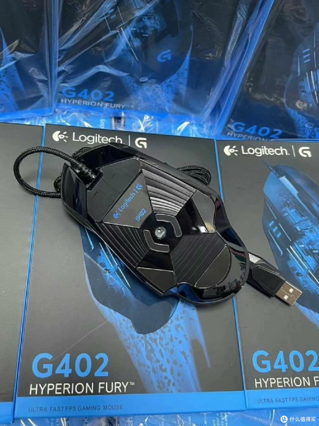 G402 有线游戏鼠标测评:电竞玩家的得力助手