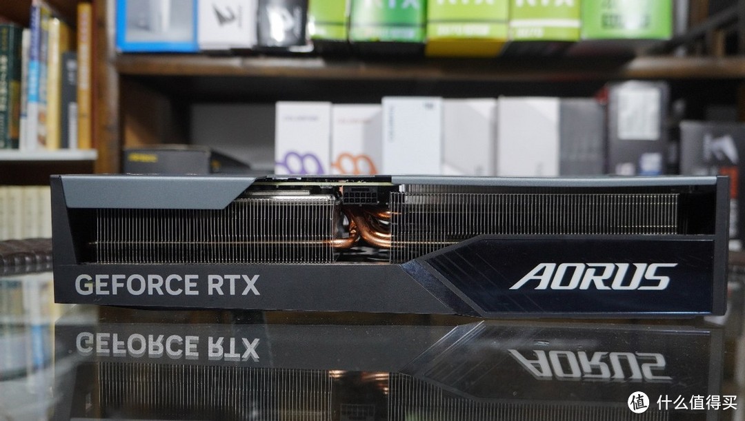 显卡横评，英伟达RTX4070S/TiS和AMD RX7900 XT性能差异有多大？