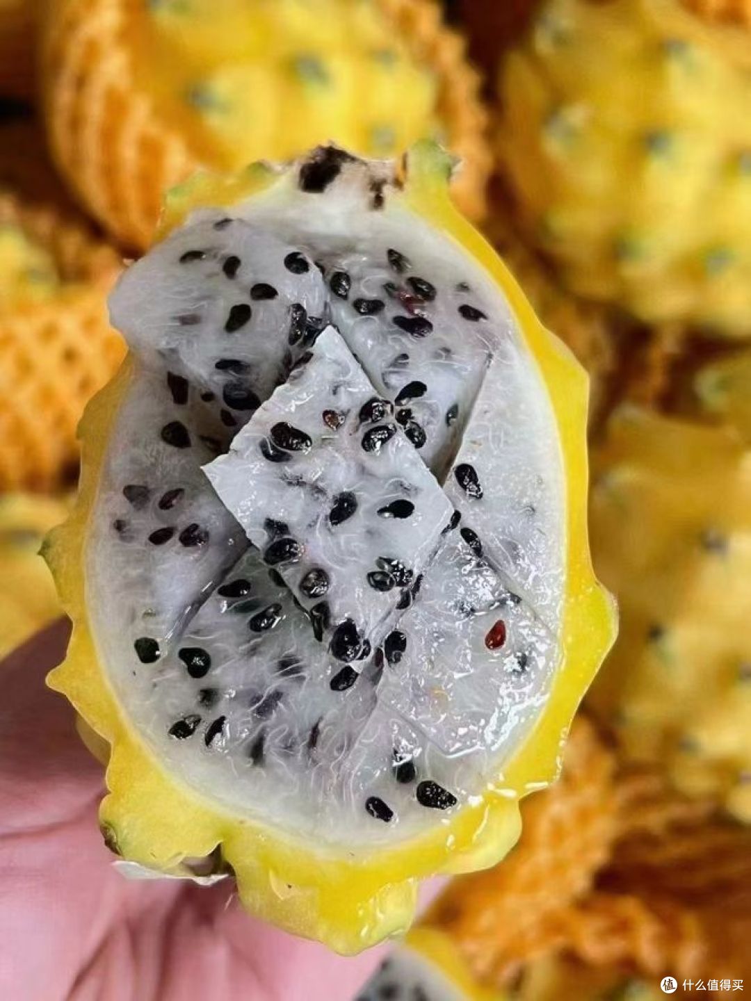 燕窝果和火龙果的区别?哪种口感好?