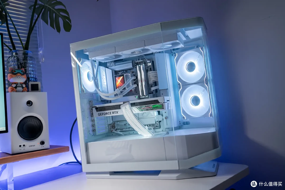 超炫白色海景房,技嘉X870E冰雕+9800X3D+骨伽星舰FV270装机