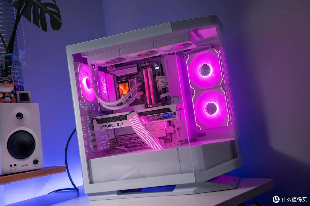 超炫白色海景房,技嘉X870E冰雕+9800X3D+骨伽星舰FV270装机