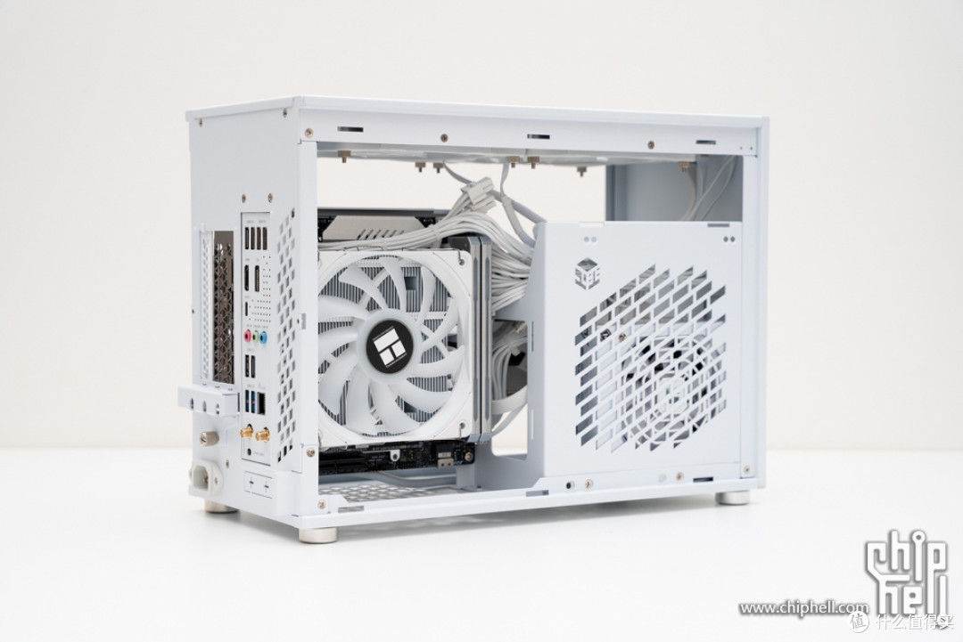 手提便携式ITX小钢炮,铭瑄 B760BKB + 机械大师 iF15 装机展示