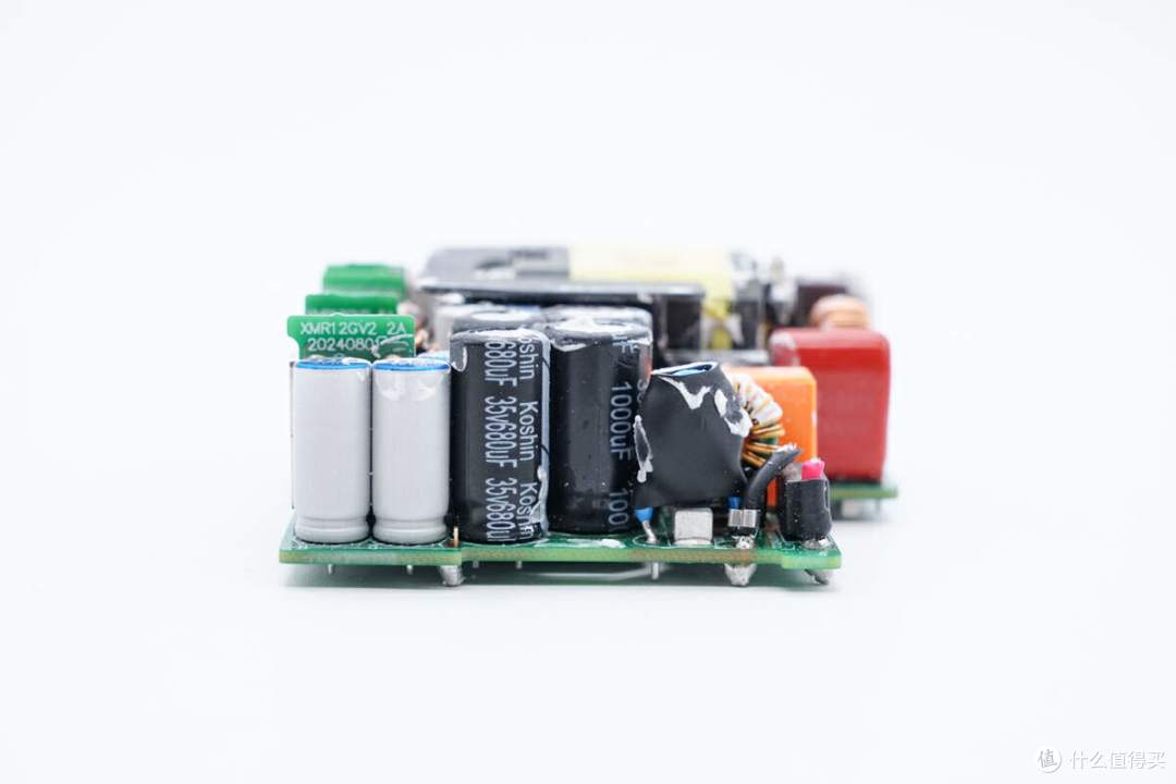 拆解报告:MI小米120W 3C1A四口氮化镓充电器MDY-18-ED