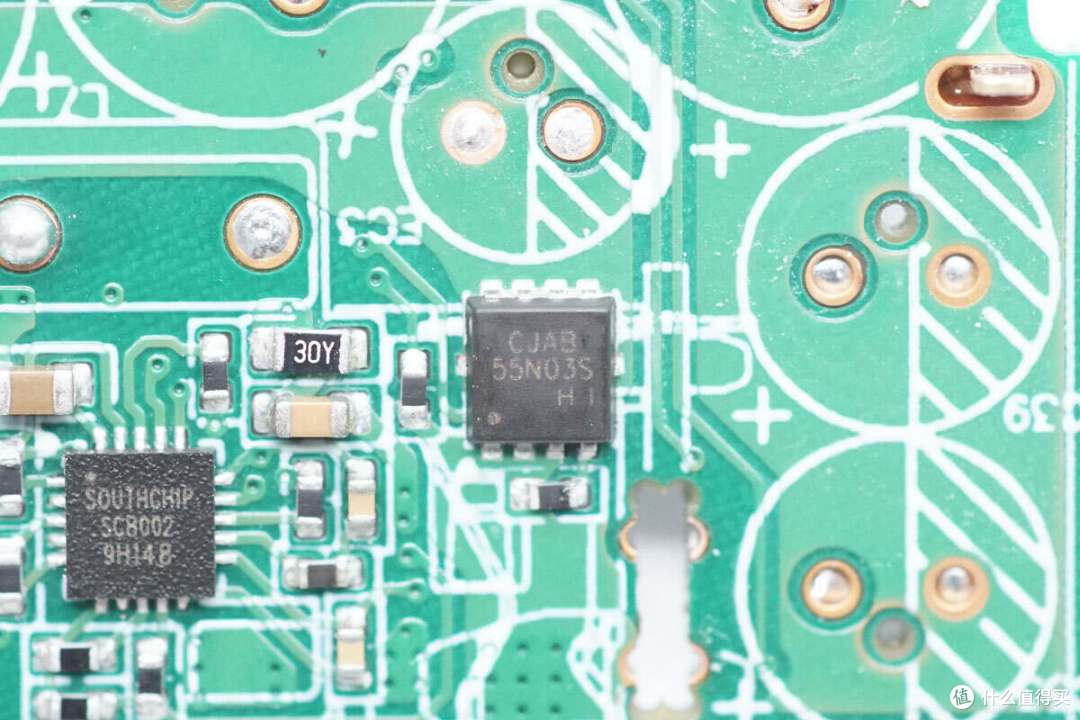 拆解报告:MI小米120W 3C1A四口氮化镓充电器MDY-18-ED