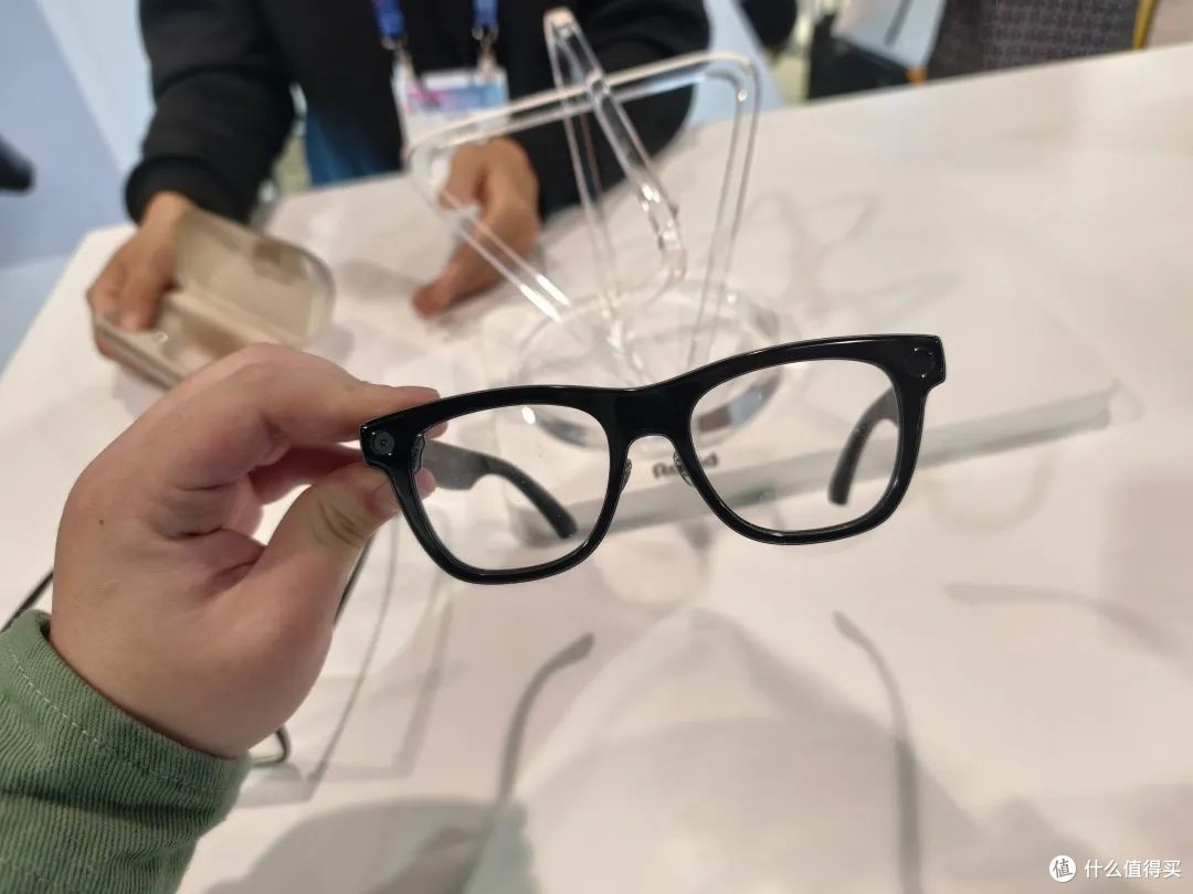 CES预演「百镜大战」，Rokid Glasses一炮而红