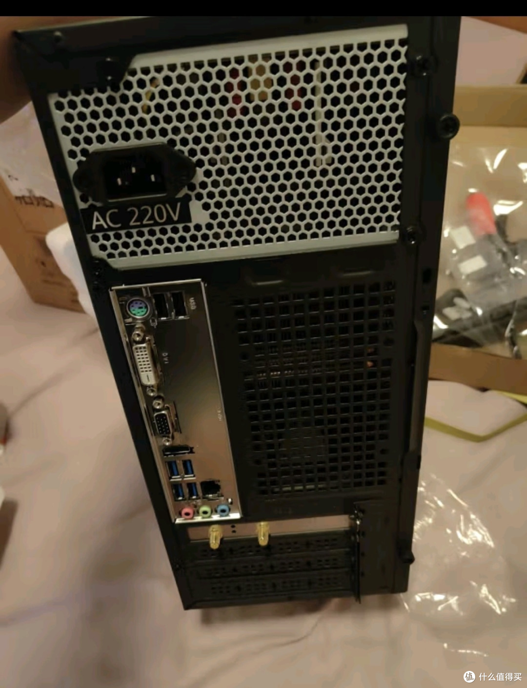 AMD 锐龙R5 5600G商用办公家用网课财务设计台式电脑游戏