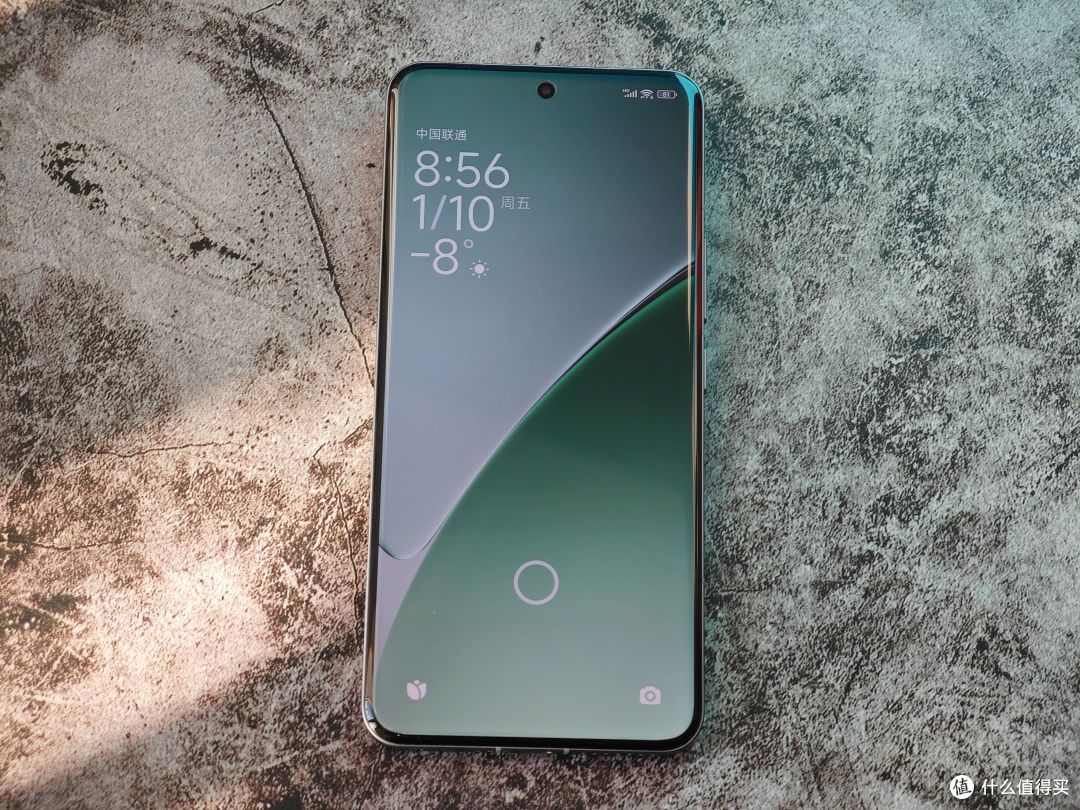 横评|华为Mate70 Pro+ 小米15 Pro全方位对比 强弱一目了然