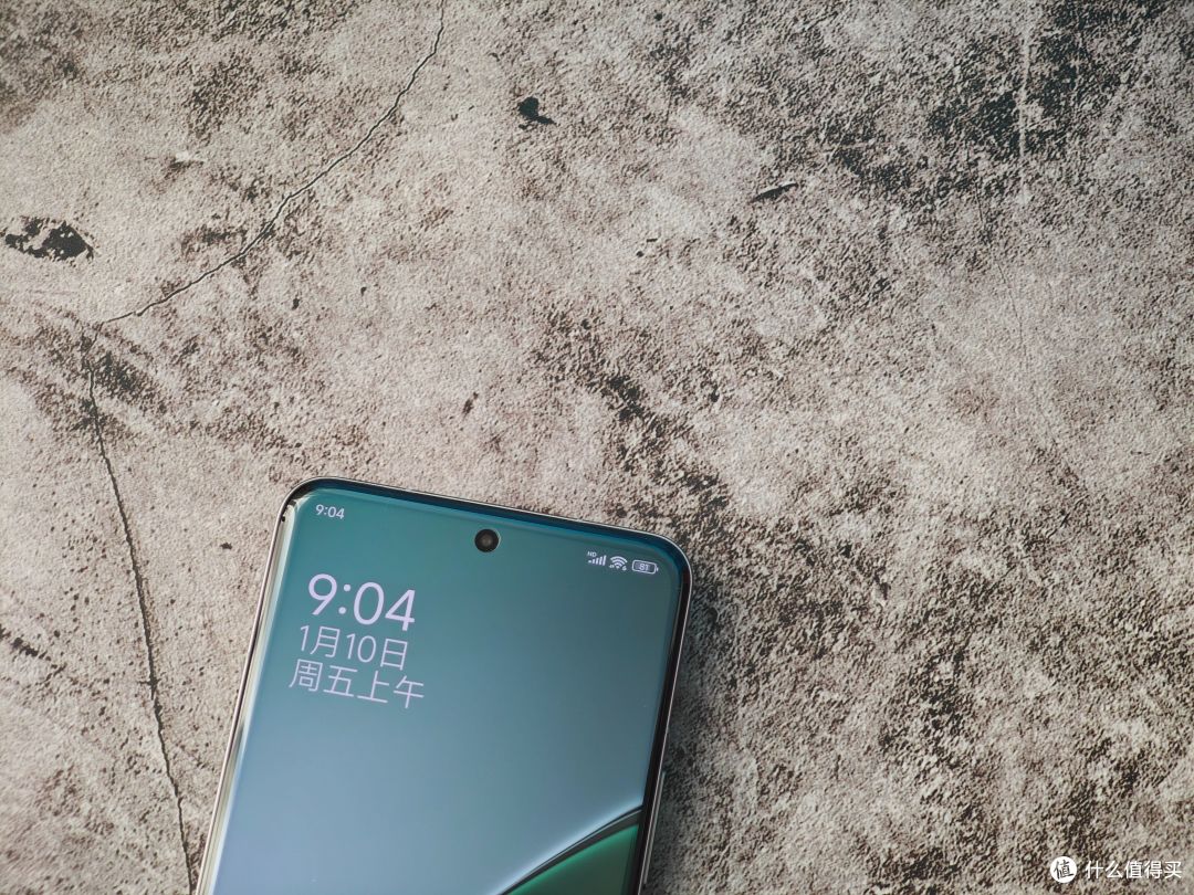横评|华为Mate70 Pro+ 小米15 Pro全方位对比 强弱一目了然