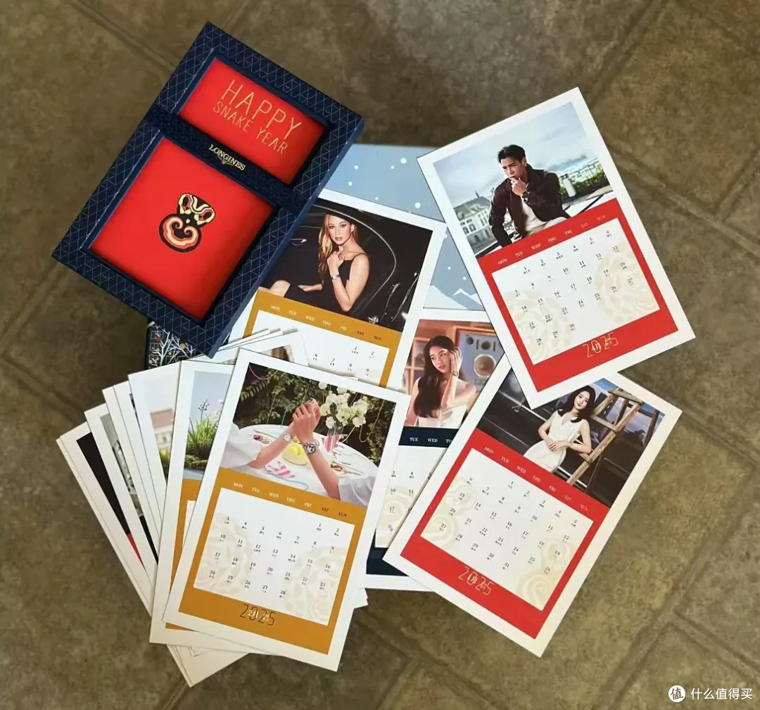 奢侈品牌的高端新年礼盒,内含便携式咖啡机,全套450元
