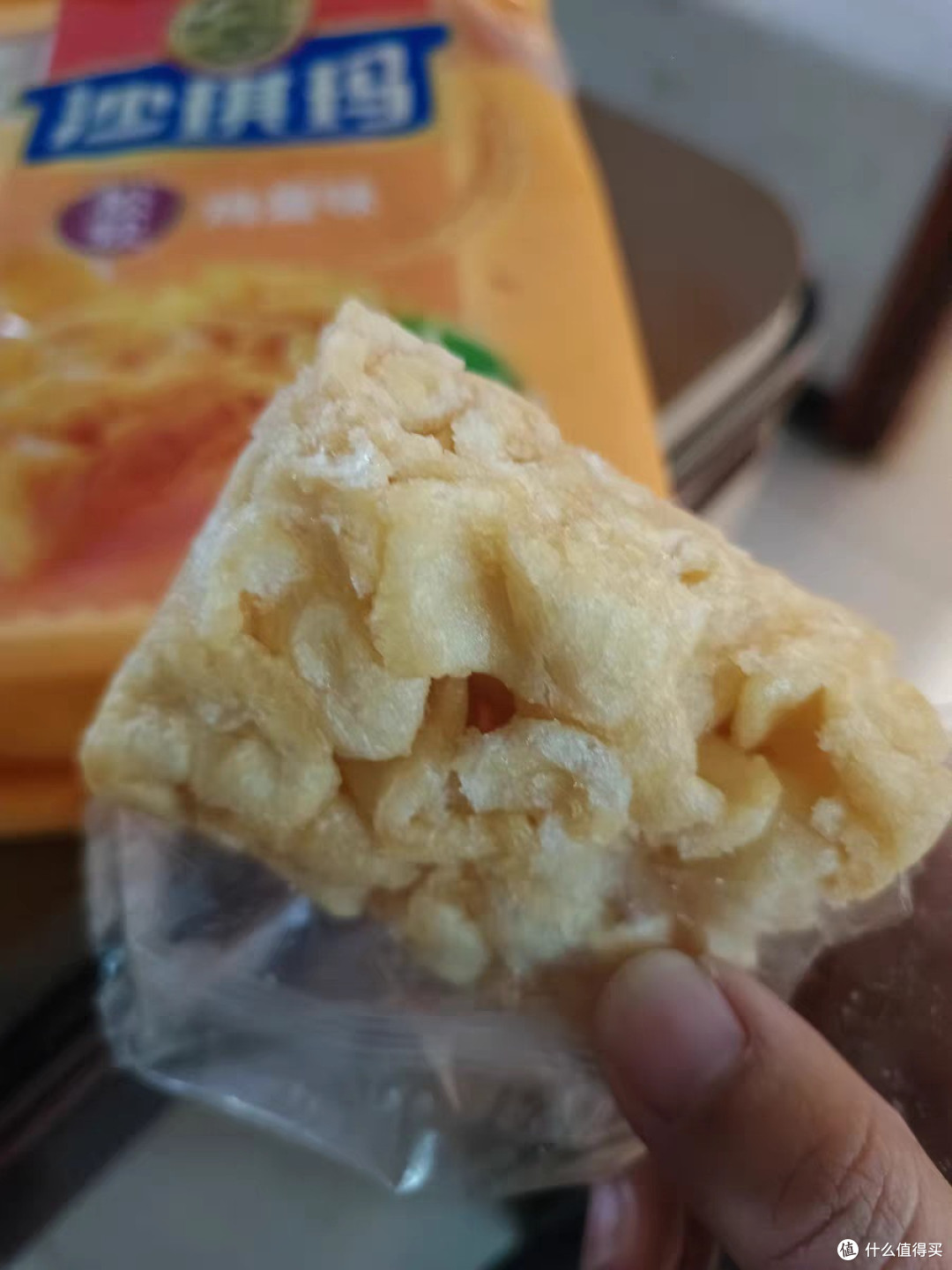 徐福记沙琪玛：年货里的甜蜜记忆与新春祝福
