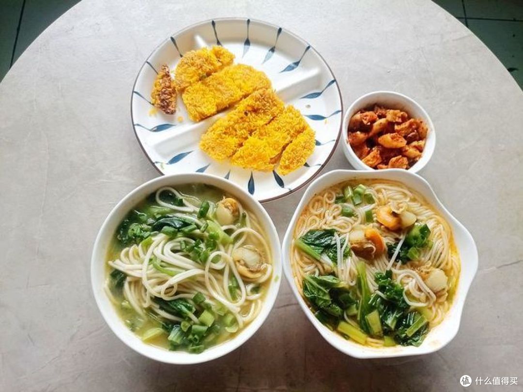 下面条是冷水还是热水?